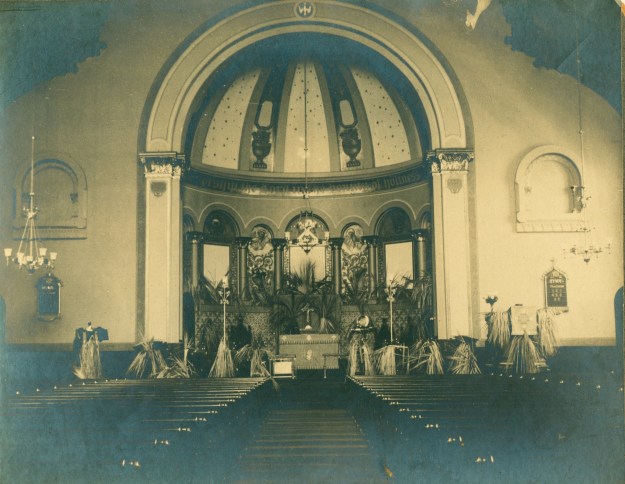 chancelandnavechurchofstmatthias